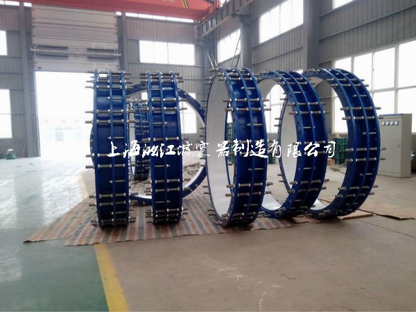 上海淞江減震器制造有限公司為自來水廠主管道配套流量計伸縮節產品，主要為西門子流量計配套伸縮節，我們是上海流量計伸縮節生產廠家，歡迎您到我廠指導工作！